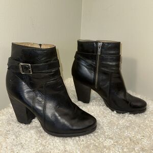 FRYE Patty Riding Bootie Black Leather Ankle Boots 3476983 Zip Women's US 7 M